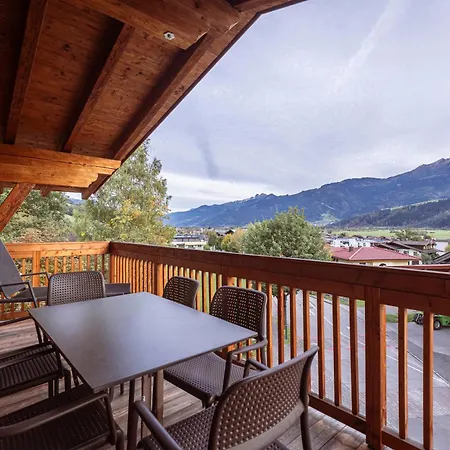 Tauernsuites Mitterwirt By Alps 아파트호텔 3*