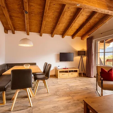 Tauernsuites Mitterwirt By Alps